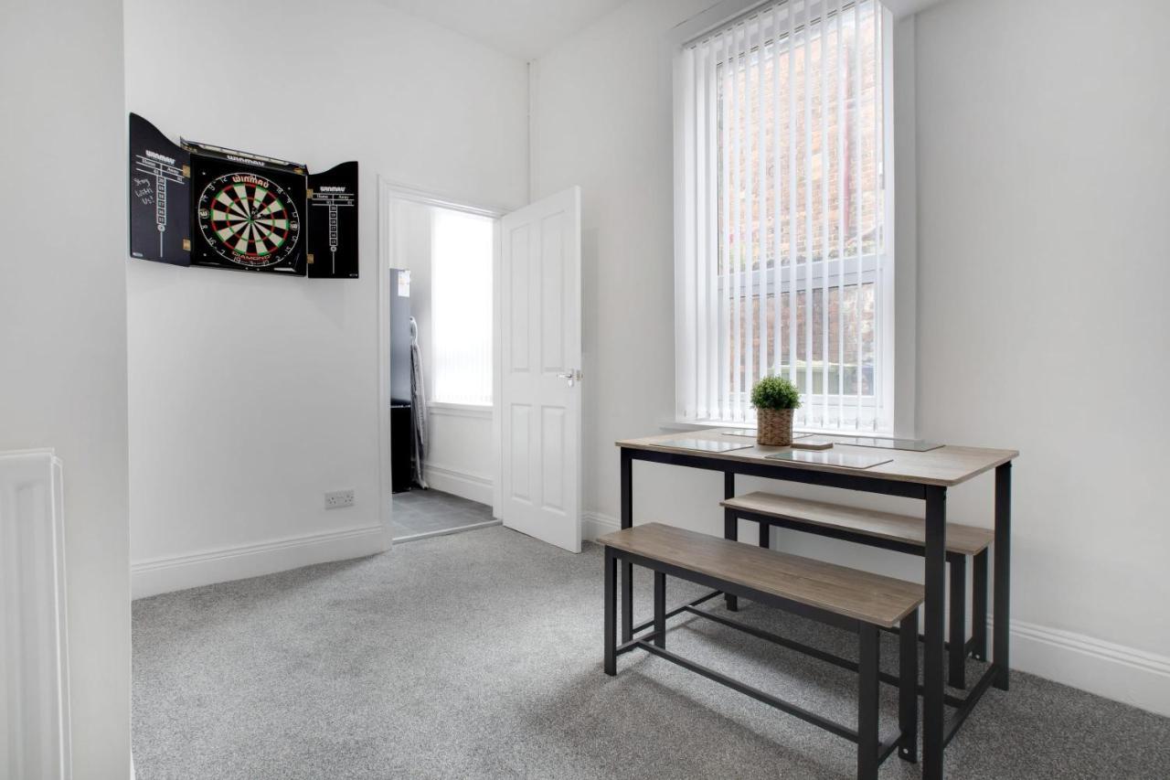 Stunning 4-Bedroom, 2 Bathrooms In Sunderland Sunderland  Kültér fotó