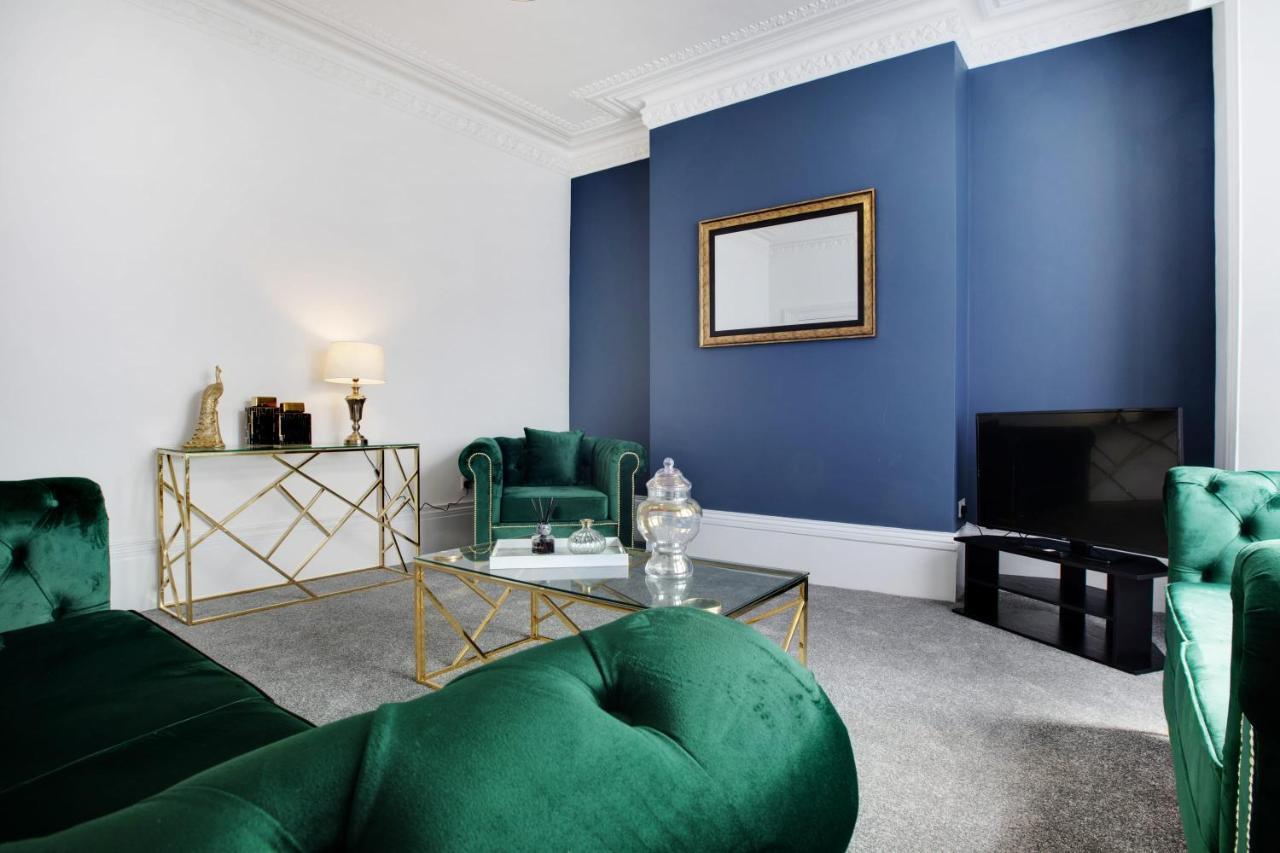 Stunning 4-Bedroom, 2 Bathrooms In Sunderland Sunderland  Kültér fotó