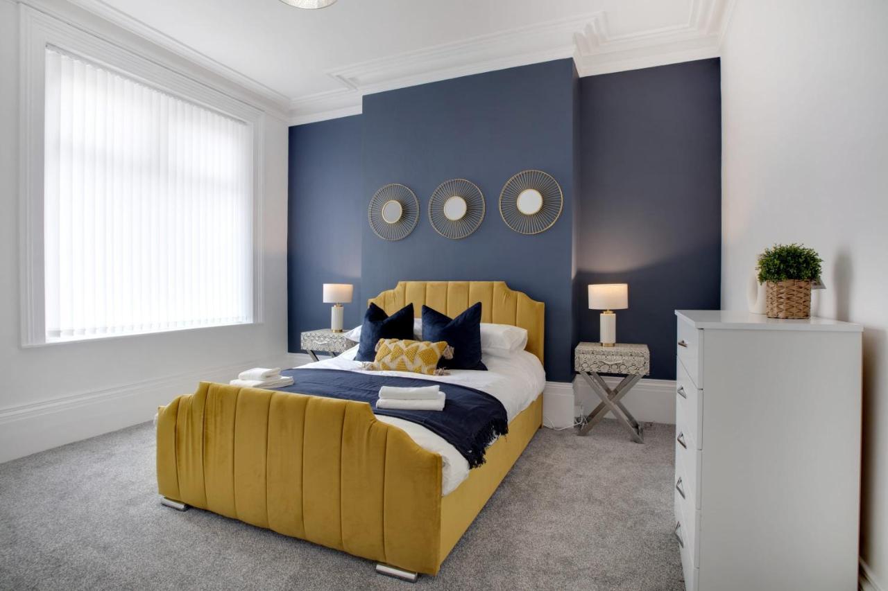 Stunning 4-Bedroom, 2 Bathrooms In Sunderland Sunderland  Kültér fotó