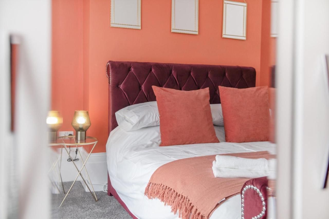Stunning 4-Bedroom, 2 Bathrooms In Sunderland Sunderland  Kültér fotó