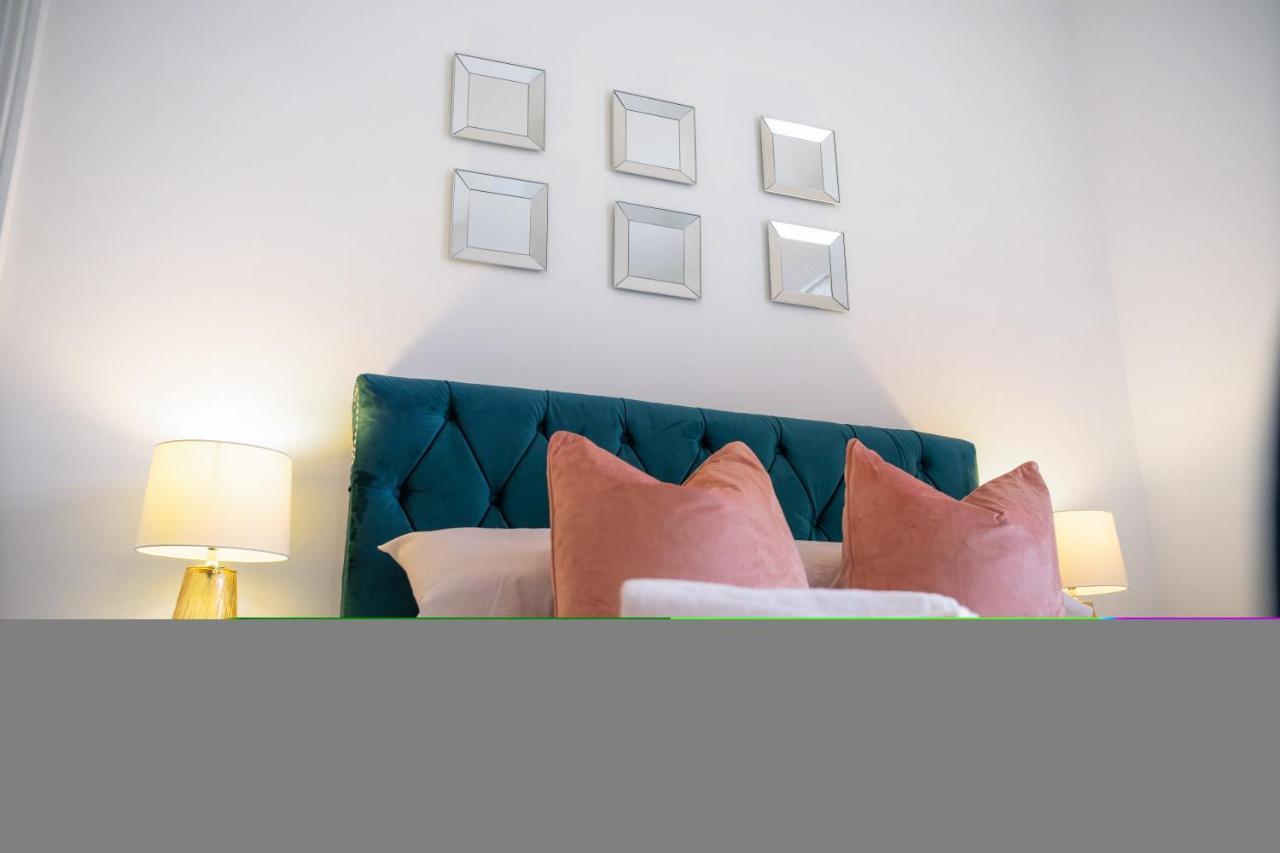 Stunning 4-Bedroom, 2 Bathrooms In Sunderland Sunderland  Kültér fotó